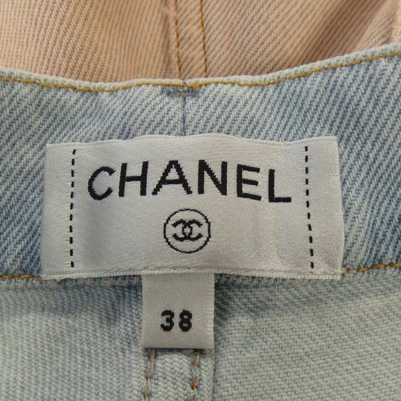Chanel P76361v68290 Jeans