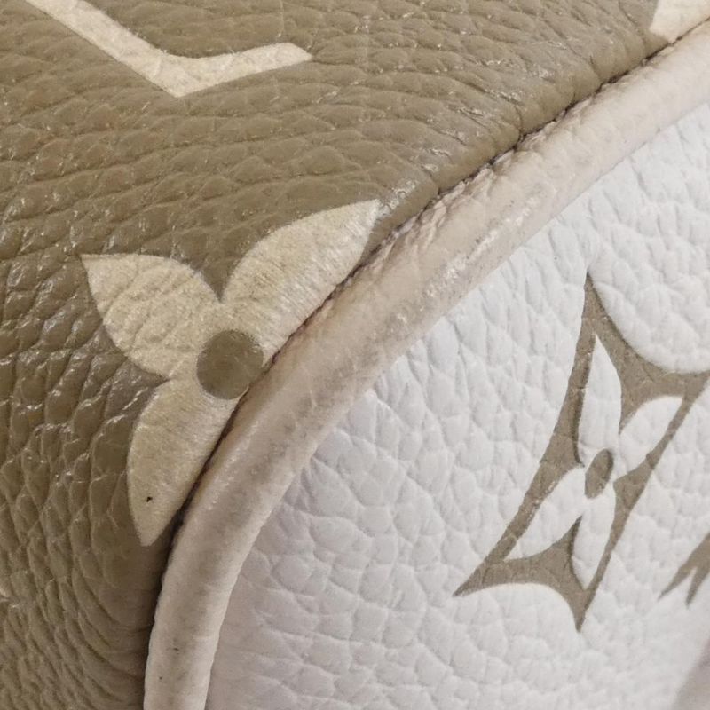 Louis Vuitton Monogram Empreinte (spring In The City) Speedy Bandouliere 20cm