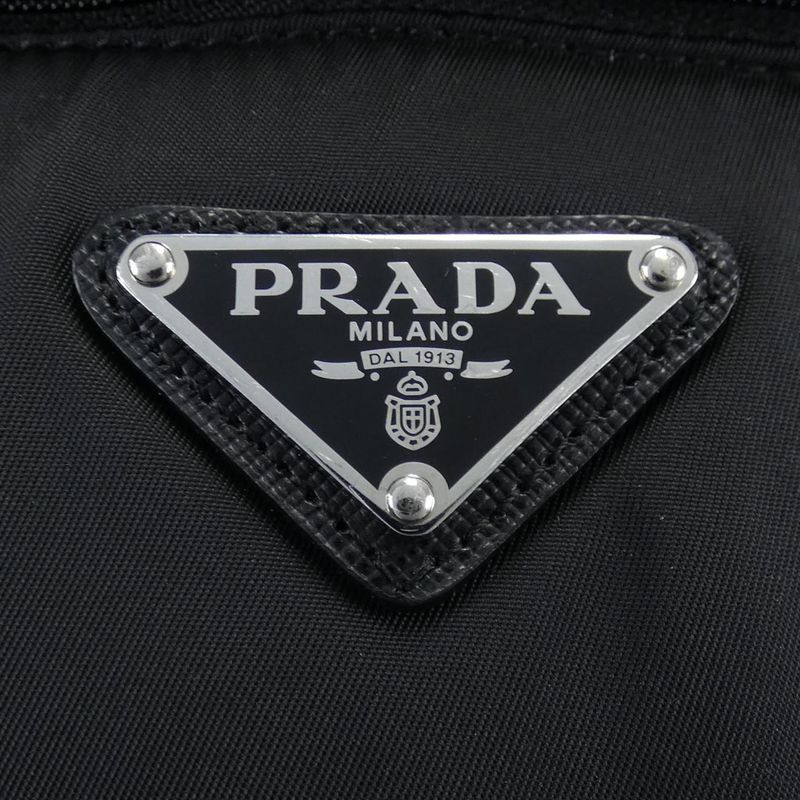Prada Triangle Logo Sgn839 S182 I18 Vest
