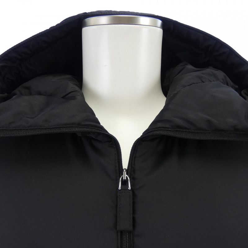 Prada Triangle Logo Sgn839 S182 I18 Vest