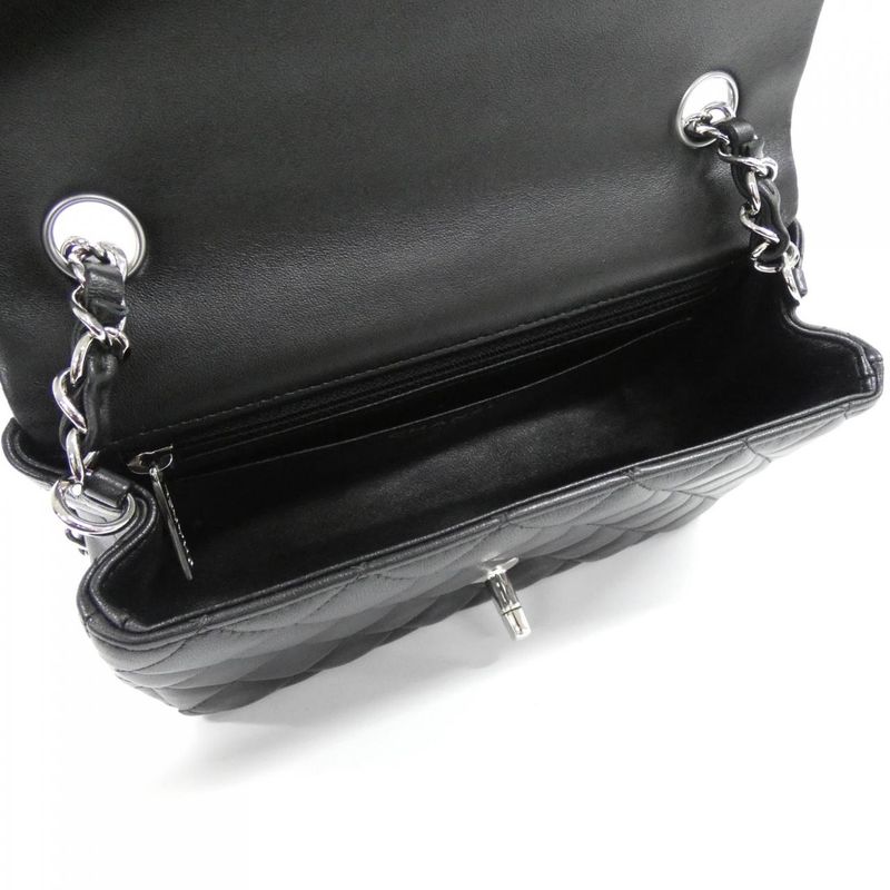 Chanel 69900 Shoulder Bag