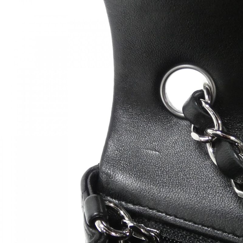 Chanel 69900 Shoulder Bag