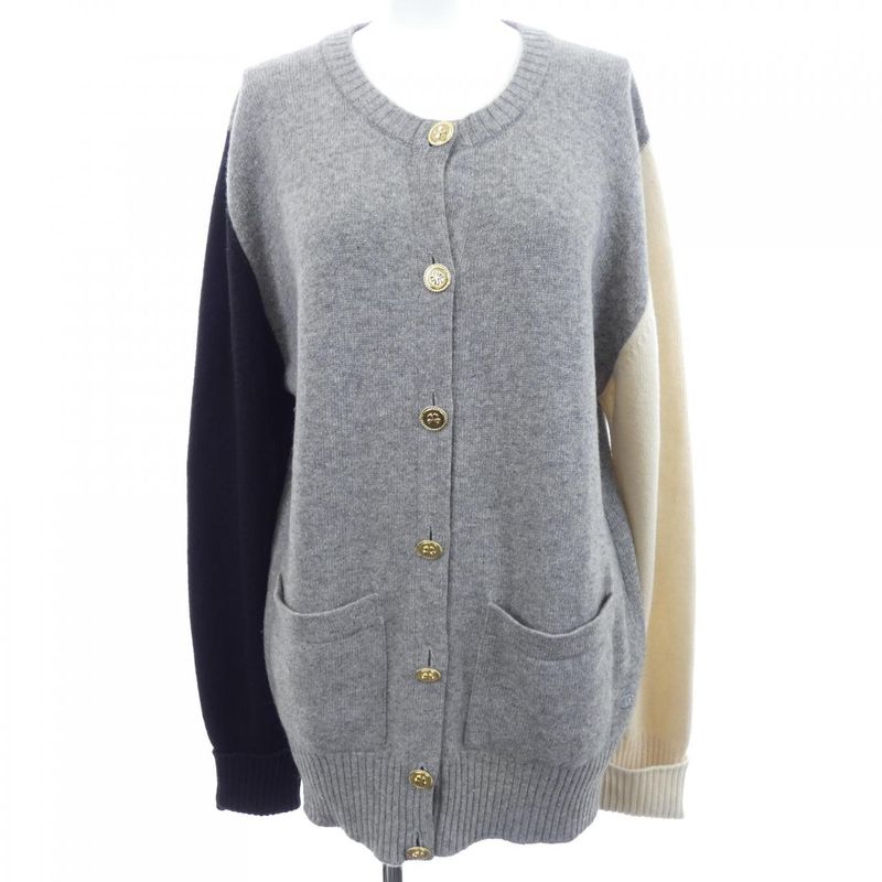 Vintage Chanel MADE IN Scotland Clover Button Cardigan