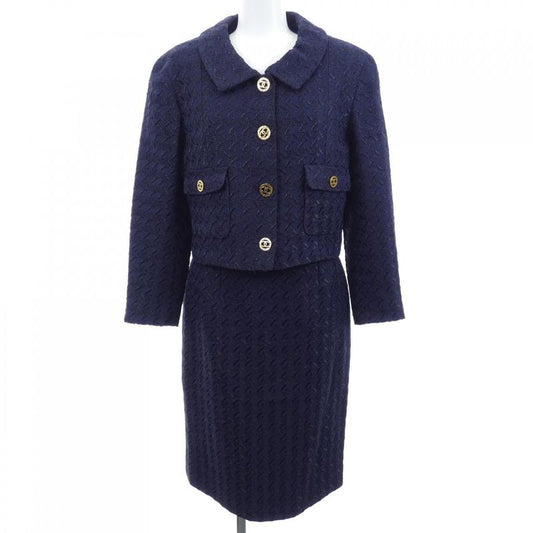 Vintage Chanel 18862327 Setup