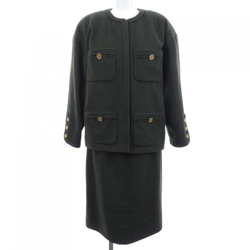 Vintage Chanel 20219 Setup