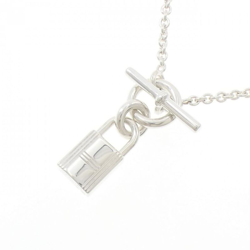 Hermes Amulet Cadena Size 40 Necklace