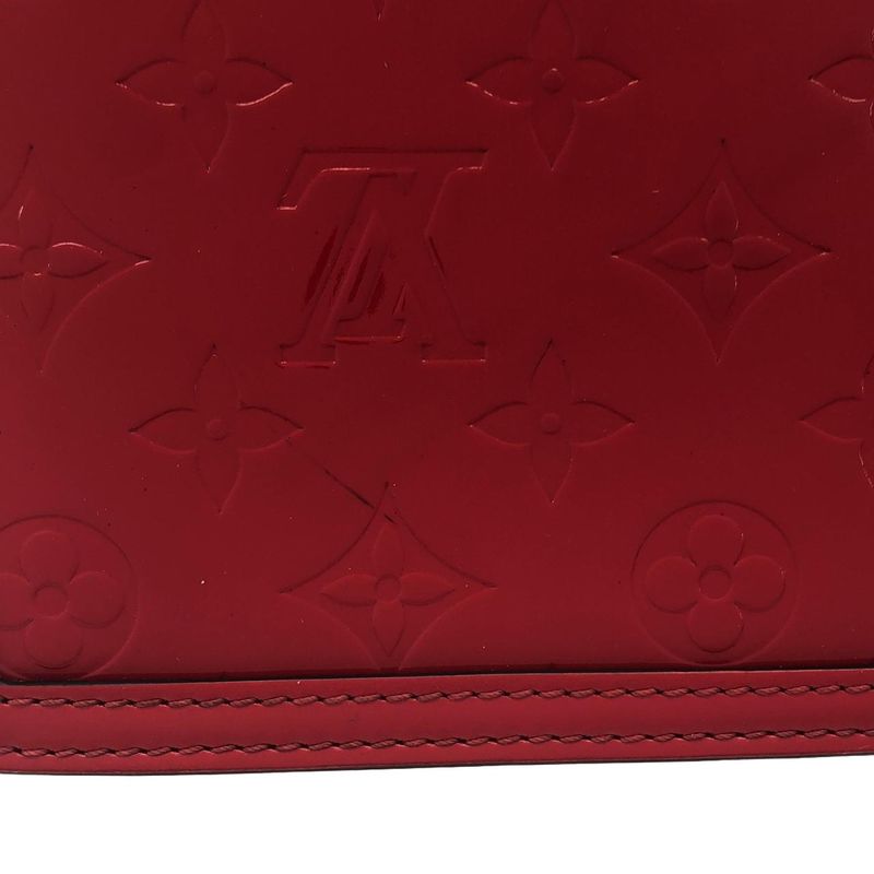 Louis Vuitton Vernis Dauphine MINI M90499 Shoulder Bag