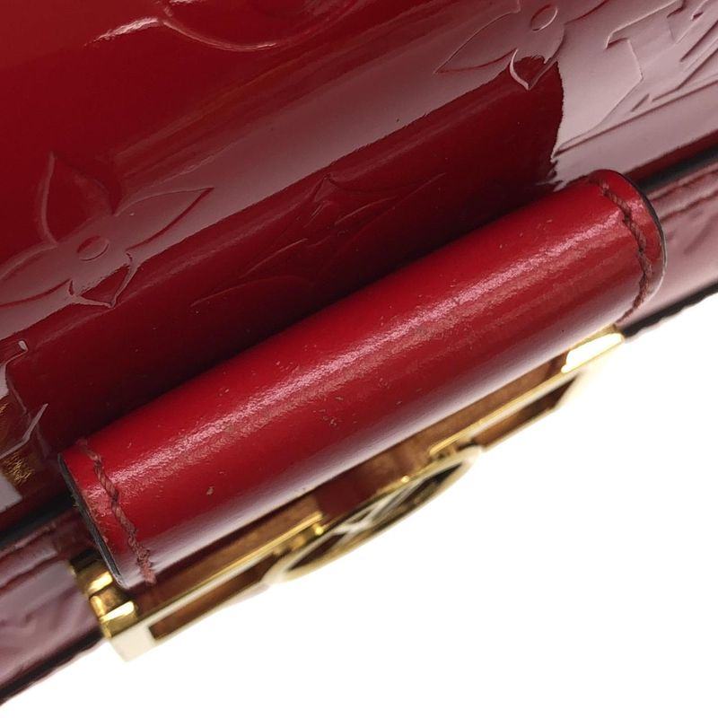 Louis Vuitton Vernis Dauphine MINI M90499 Shoulder Bag