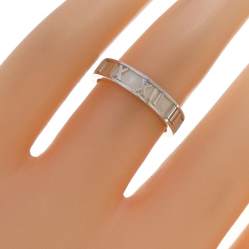 Tiffany & Co Atlas Ring