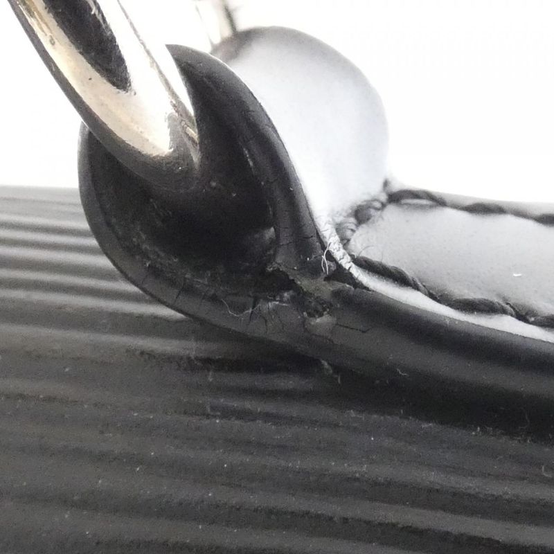 Louis Vuitton Epi Cluny MM M41302 Bag