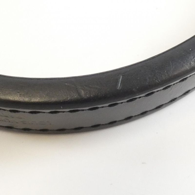 Louis Vuitton Epi Cluny MM M41302 Bag