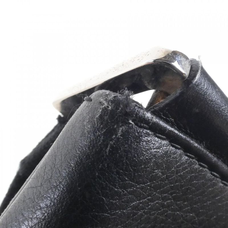 Loewe 311 62 012 Shoulder Bag