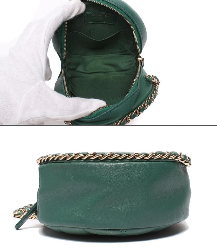 Chanel Chain Shoulder Bag Round Matelasse Gold Hardware No 28 Women's Chanel