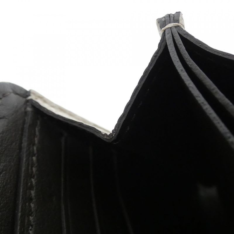 Louis Vuitton Taurillon Portefeuille Comet Wallet