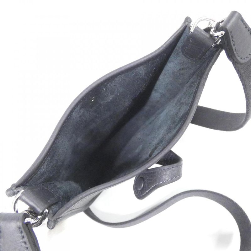 Hermes Evelyn Amazon 16cm (6.30in) 069426ck Shoulder Bag