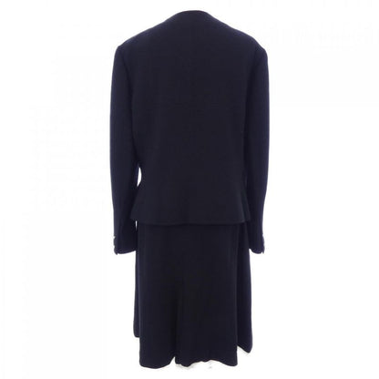 Chanel 04 P Suit Vintage
