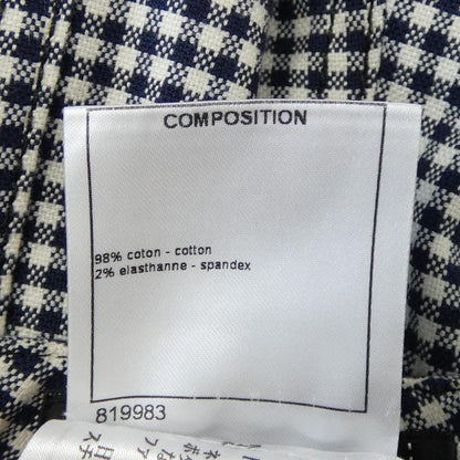 Chanel Size 38 White Pants