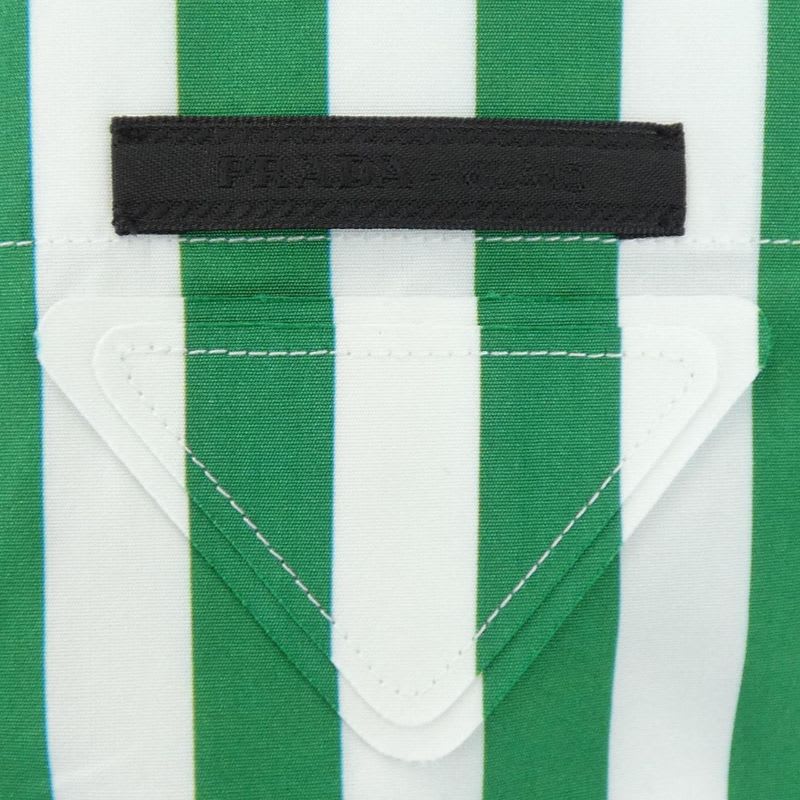 Prada Ucs 414 S221 108 R SS Shirt