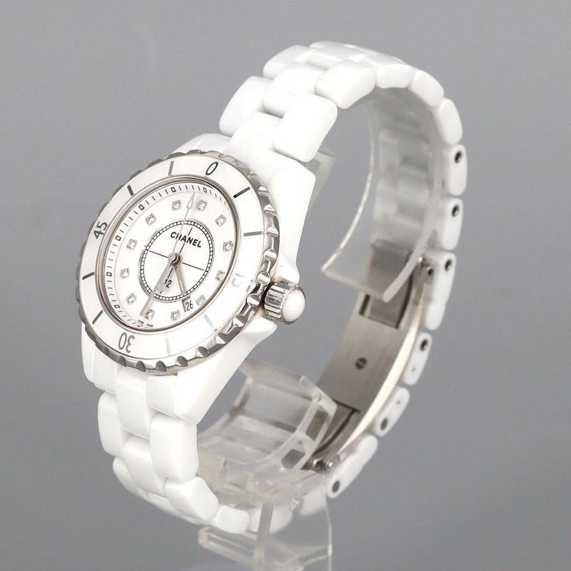 Chanel J12 33mm (1.30in) Ceramic・12p H1628 Ceramic Quartz