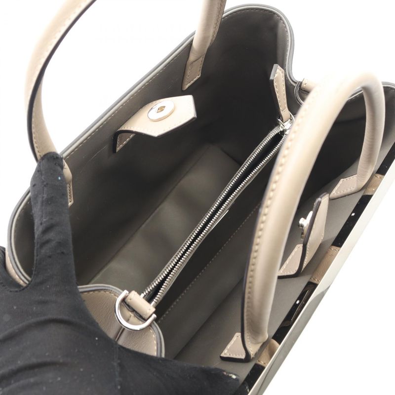 Fendi Handbag Petite 2jours 8bh253 Greige Leather Petite Toujours Ladies Used A