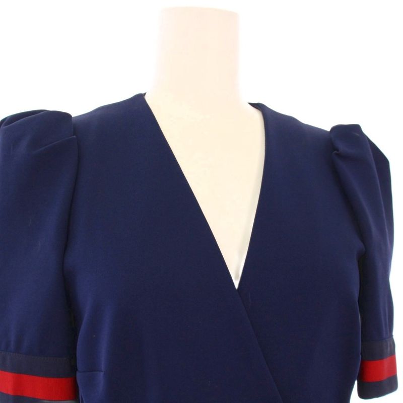 Gucci Jersey V-Neck Dress Jersey V-Neck Dress Short Sleeve Knee Length GG