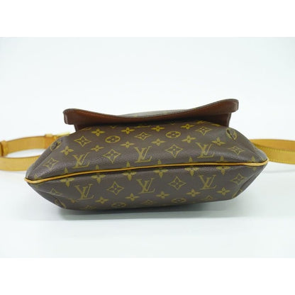Louis Vuitton Musette Monogram Shoulder Bag Pochette Brown