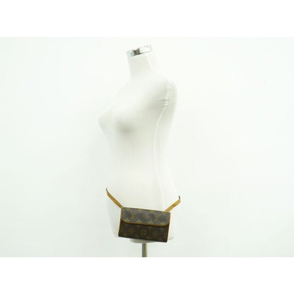 Louis Vuitton Pochette Florentine Monogram Waist Pouch Brown