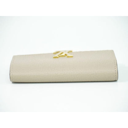 Louis Vuitton Portefeuille Capucines Taurillon Leather Fold Wallet