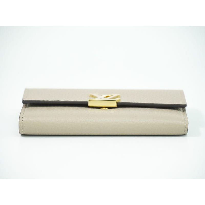 Louis Vuitton Portefeuille Capucines Taurillon Leather Fold Wallet