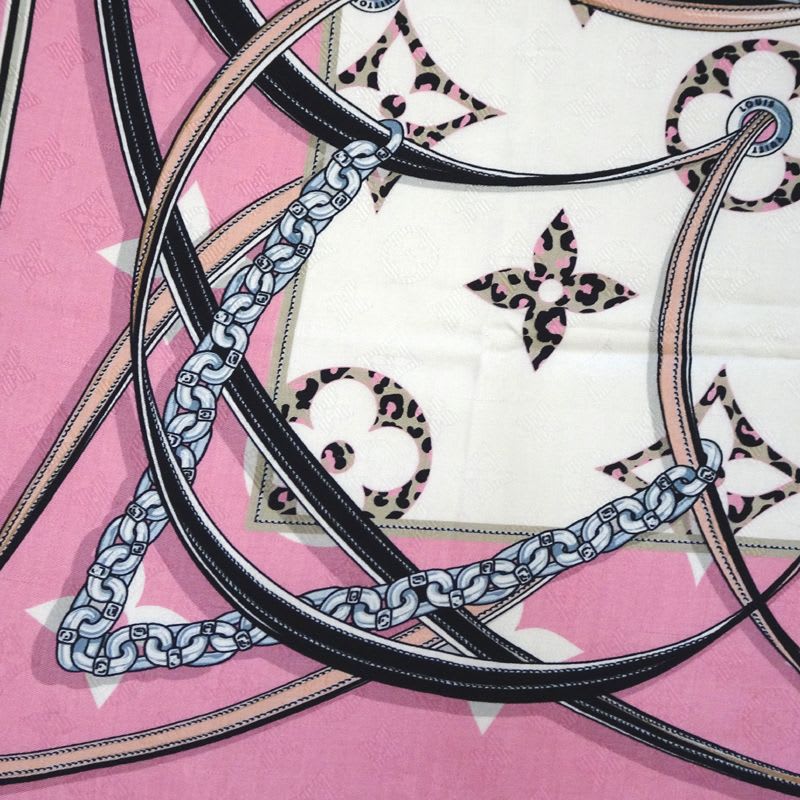 Louis Vuitton Scarf Wild At Heart