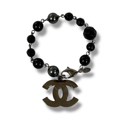Chanel Coco Mark Black Lipped Pearl Bracelet Plastic Coco Mark Gunmetal Style