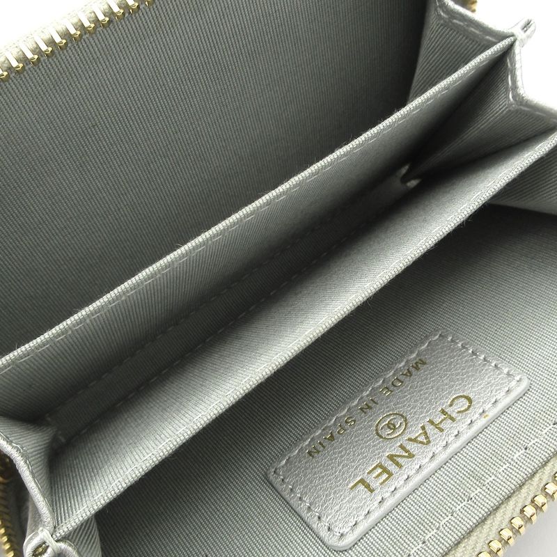 Chanel Coin Case Chanel19 Chanel 19 Ap0949 Silver Round Zipper Gold Hardware