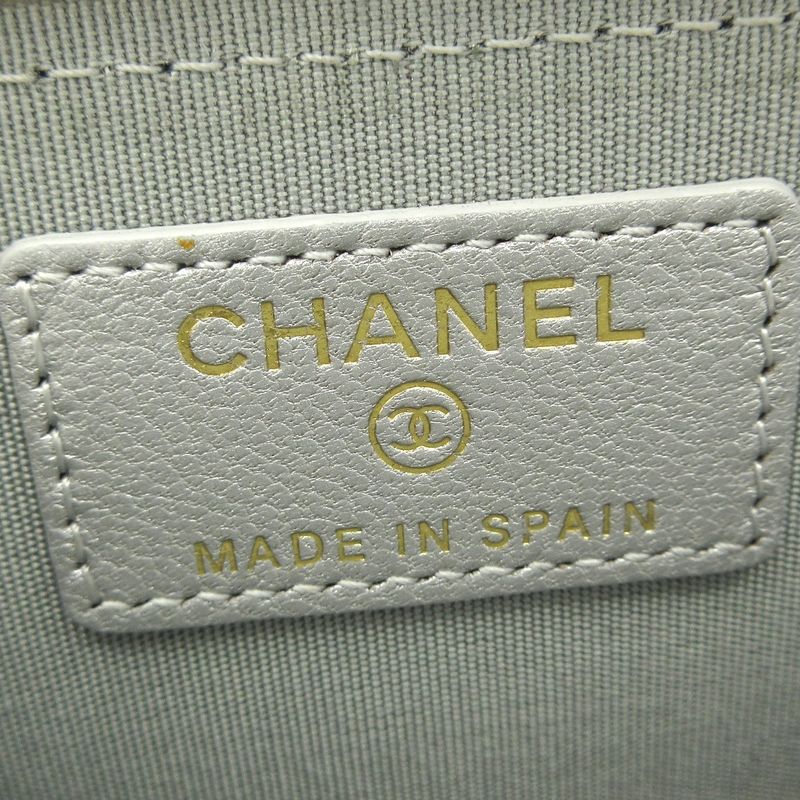 Chanel Coin Case Chanel19 Chanel 19 Ap0949 Silver Round Zipper Gold Hardware