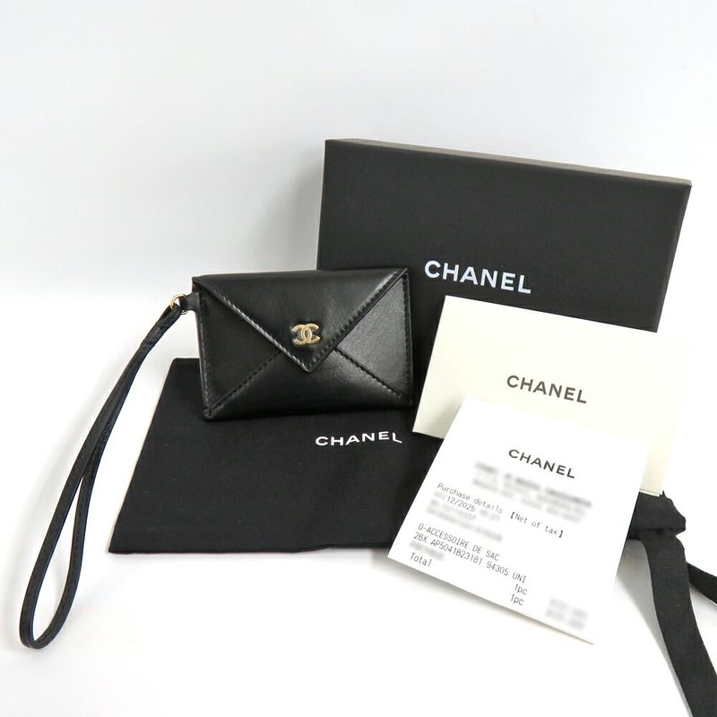 Chanel Christmas Limited Card Case Ap5041 2026ss Cuffskin Black