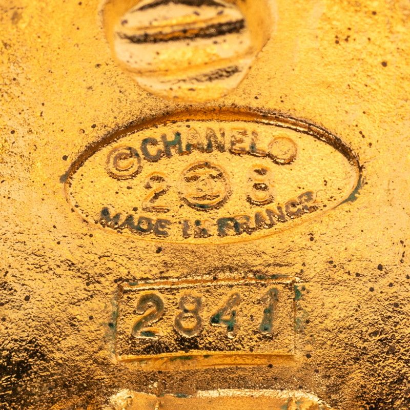 Chanel Coco Mark Oval Gold Plated Ladies Chanel