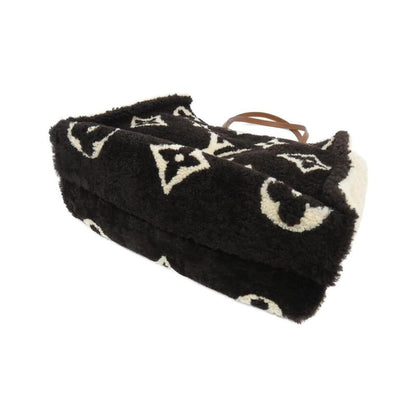Louis Vuitton Monogram Teddy On The Go GM M55420 Bag
