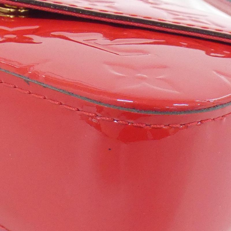 Louis Vuitton Vernis Sac Lucy M90282 Shoulder Bag