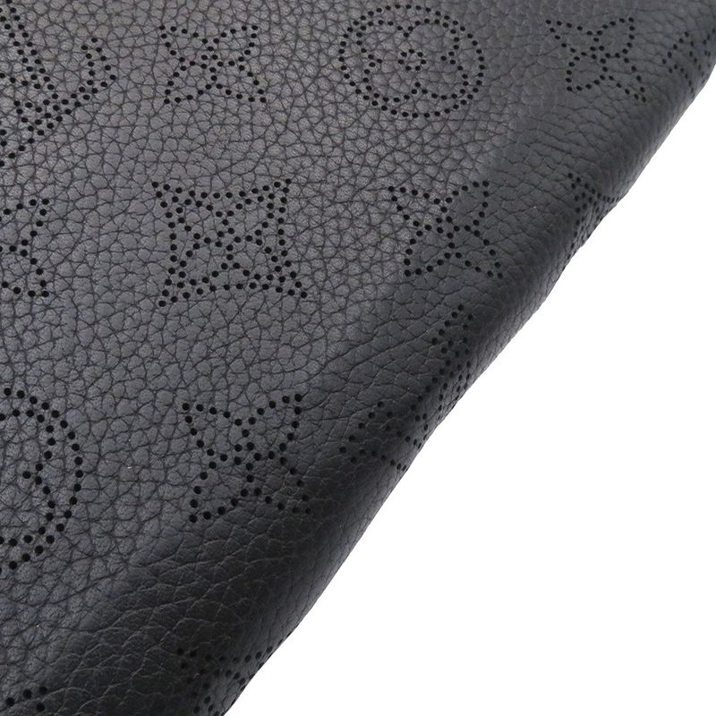 Louis Vuitton Wallet Monogram Mahina Zippy Noir Black