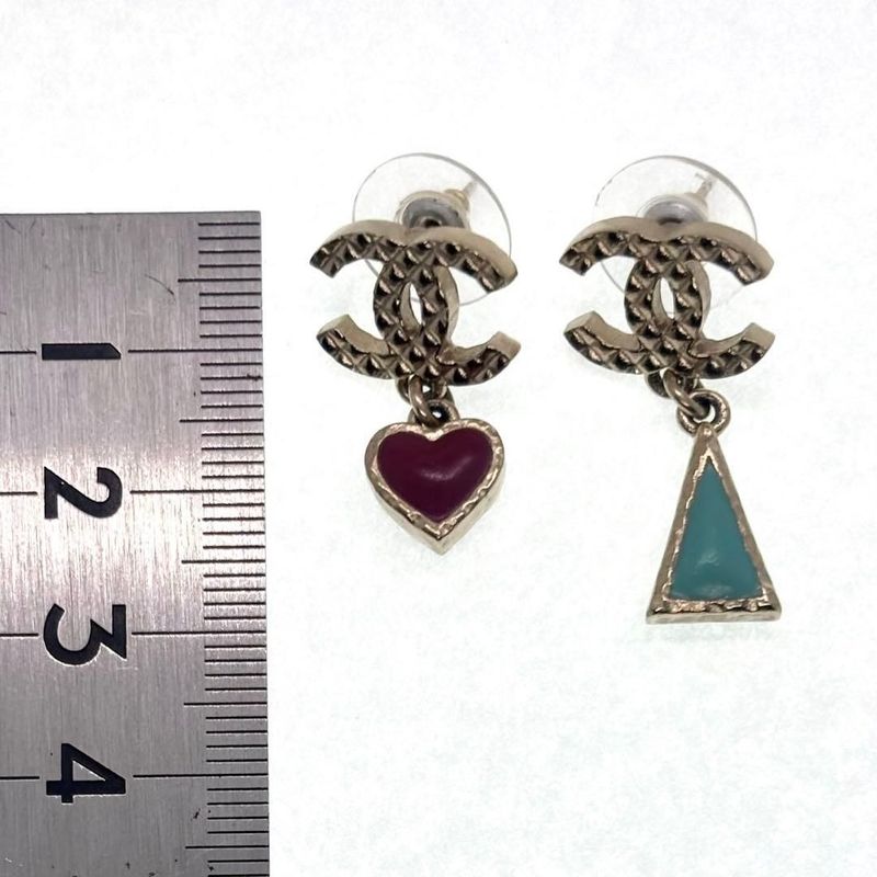 Chanel CC Logo Earrings Gold Triangle