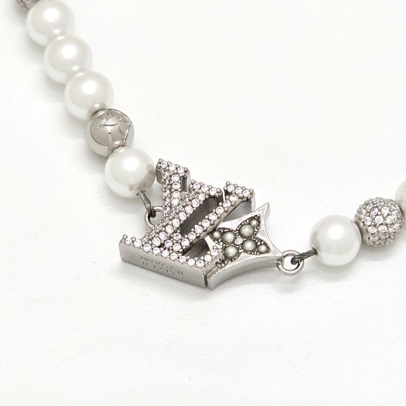 Louis Vuitton Bracelet Dandy Pearl Arm Circumference Approx