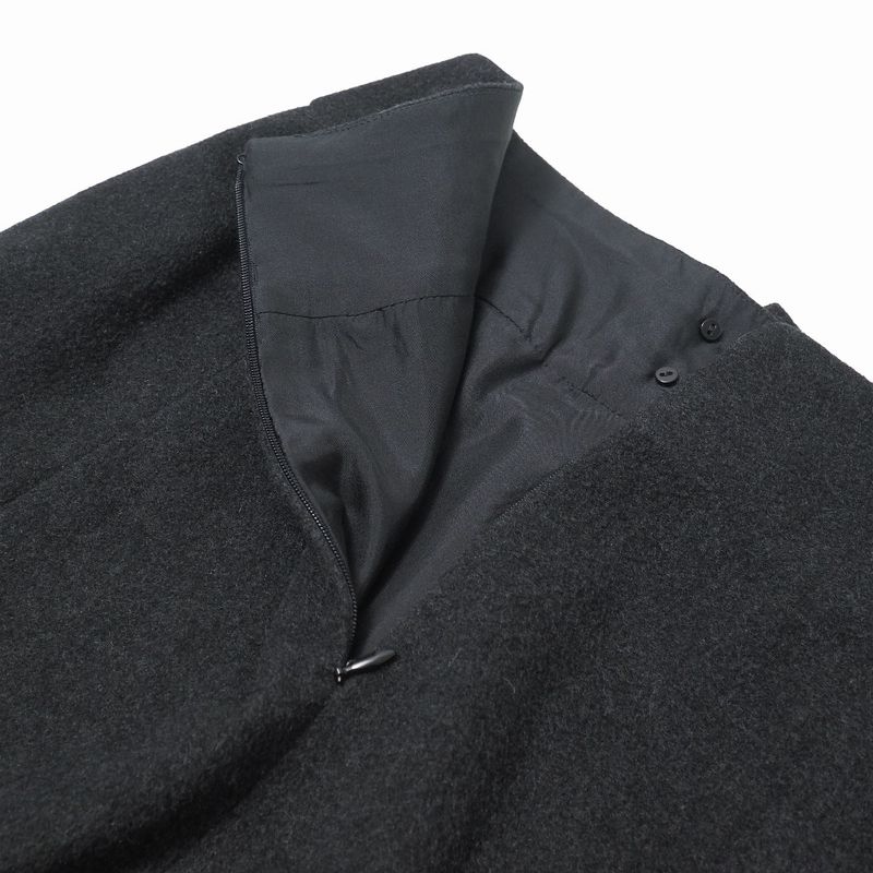 Chanel Vintage Skirt 38 CC Logo Button