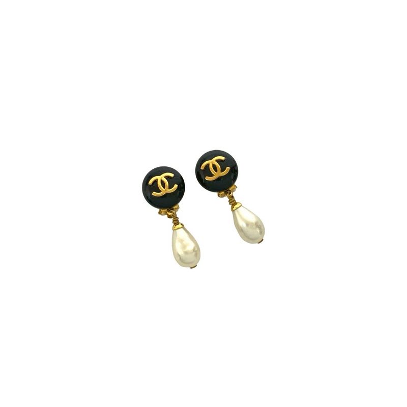 Chanel Vintage Coco Mark GP Fake Pearl Earrings Ear Cuff Accessory 96P