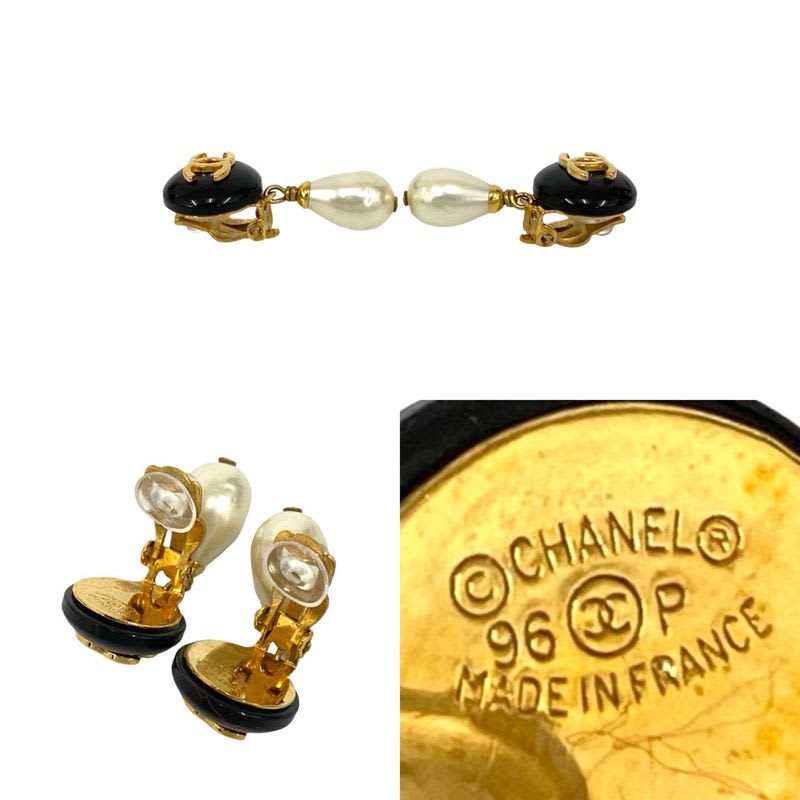 Chanel Vintage Coco Mark GP Fake Pearl Earrings Ear Cuff Accessory 96P