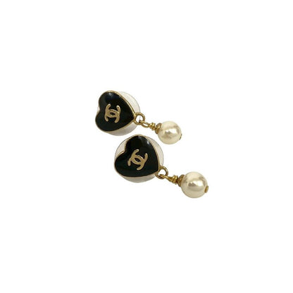 Chanel Coco Mark Heart Motif GP Fake Pearl Earrings Accessories 04A