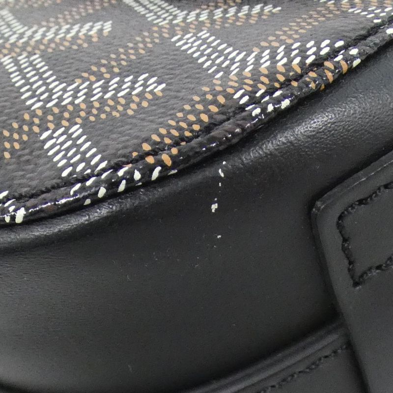 Goyard Belvedere MM Shoulder Bag