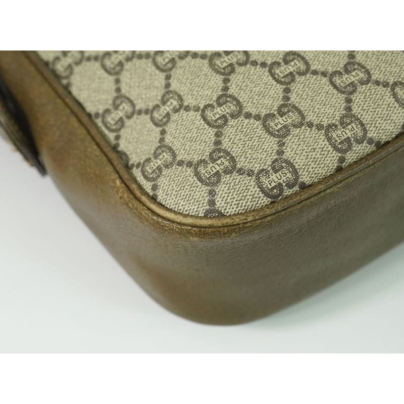 Gucci Plus GG Shoulder Bag Pochette Beige
