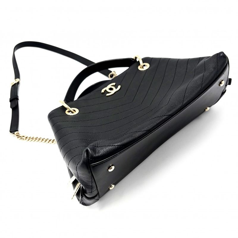 Chanel 2WAY Women's Chevron V Stitch Chain Shoulder Bag Handbag Coco Mark