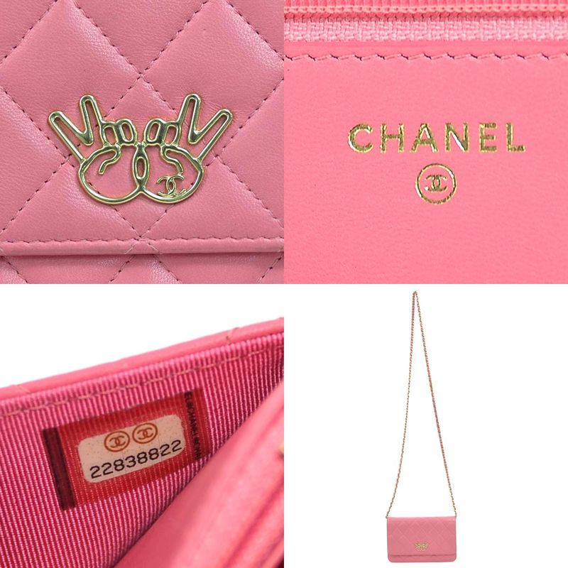 Chanel Chain Wallet A33814