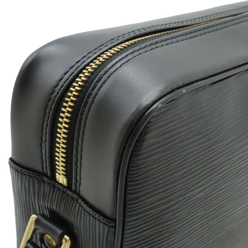 Louis Vuitton Epi Trocadero 27 Shoulder Bag Crossbody Noir Black Gold Hardware