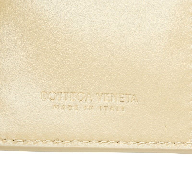 Bottega Veneta Maxi Intrecciato Cassette Beige Leather Women's Bottega Veneta